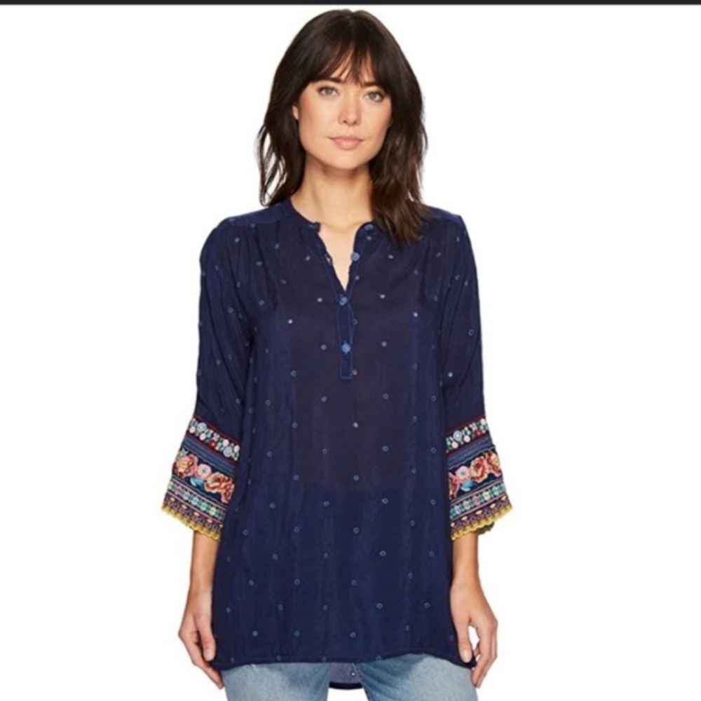 Johnny Was Embroidered Boho Chic Peasant Floral Boho Luxe Flowy V-Neck Tunic Top